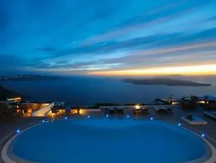 Caldera's Lilium Villa *